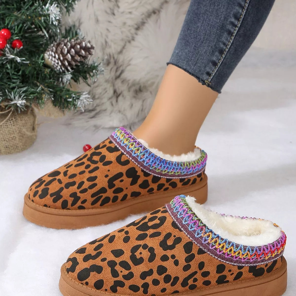 Leopard Print Plush Lined Warm Slip-Ons