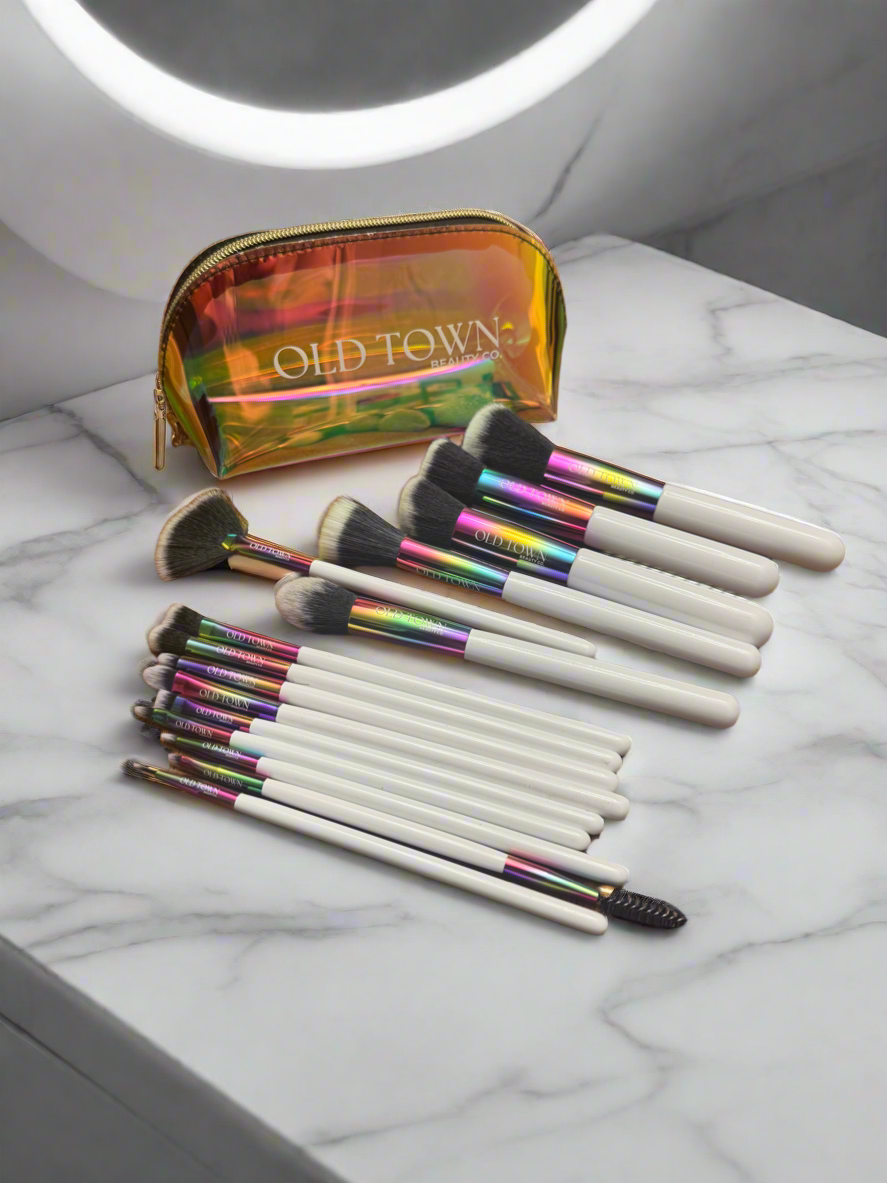 LIMITED EDITION Iridescent Makeup Brush + Cosmetic Bag Set