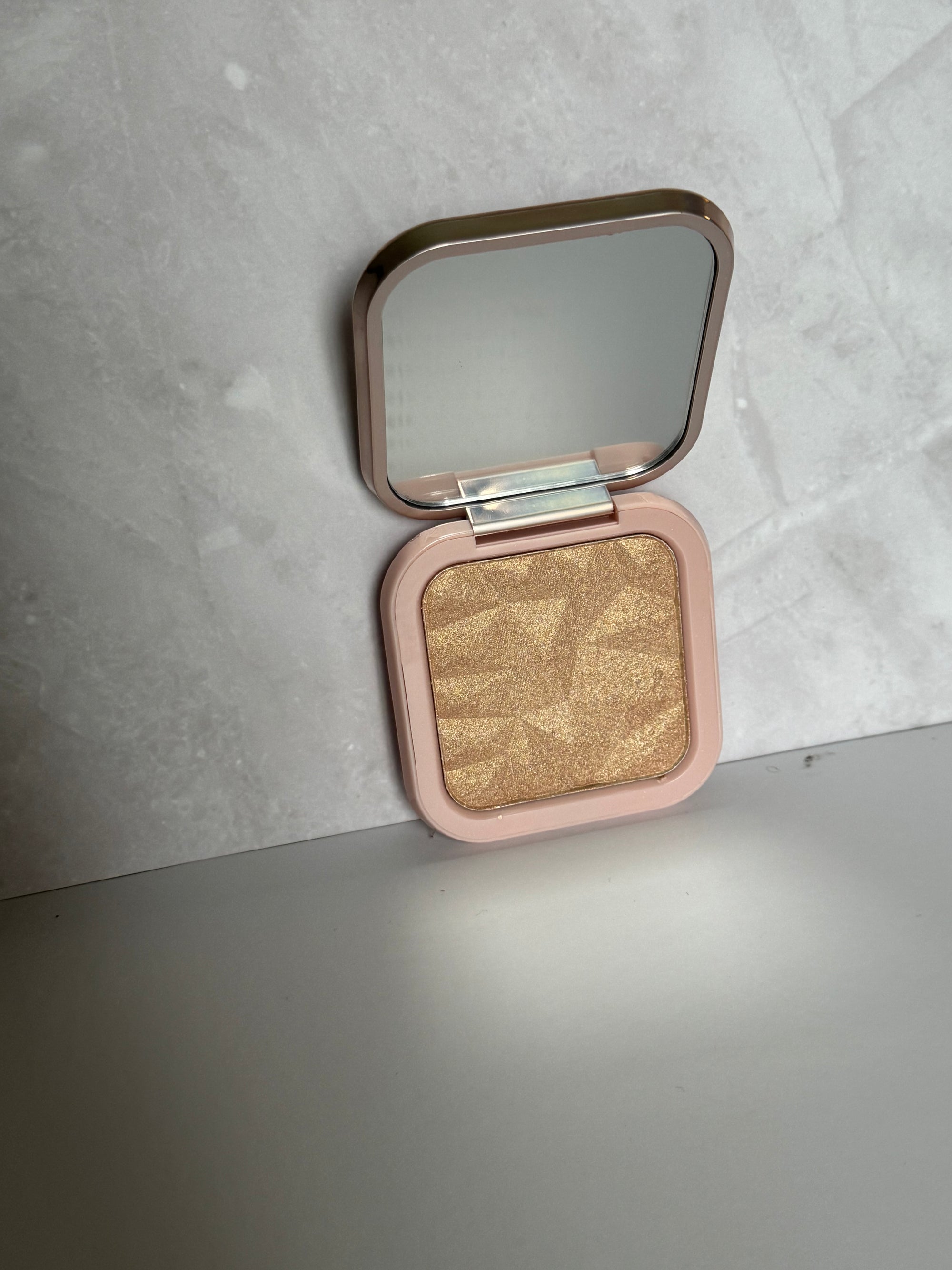 Powder Highlighter
