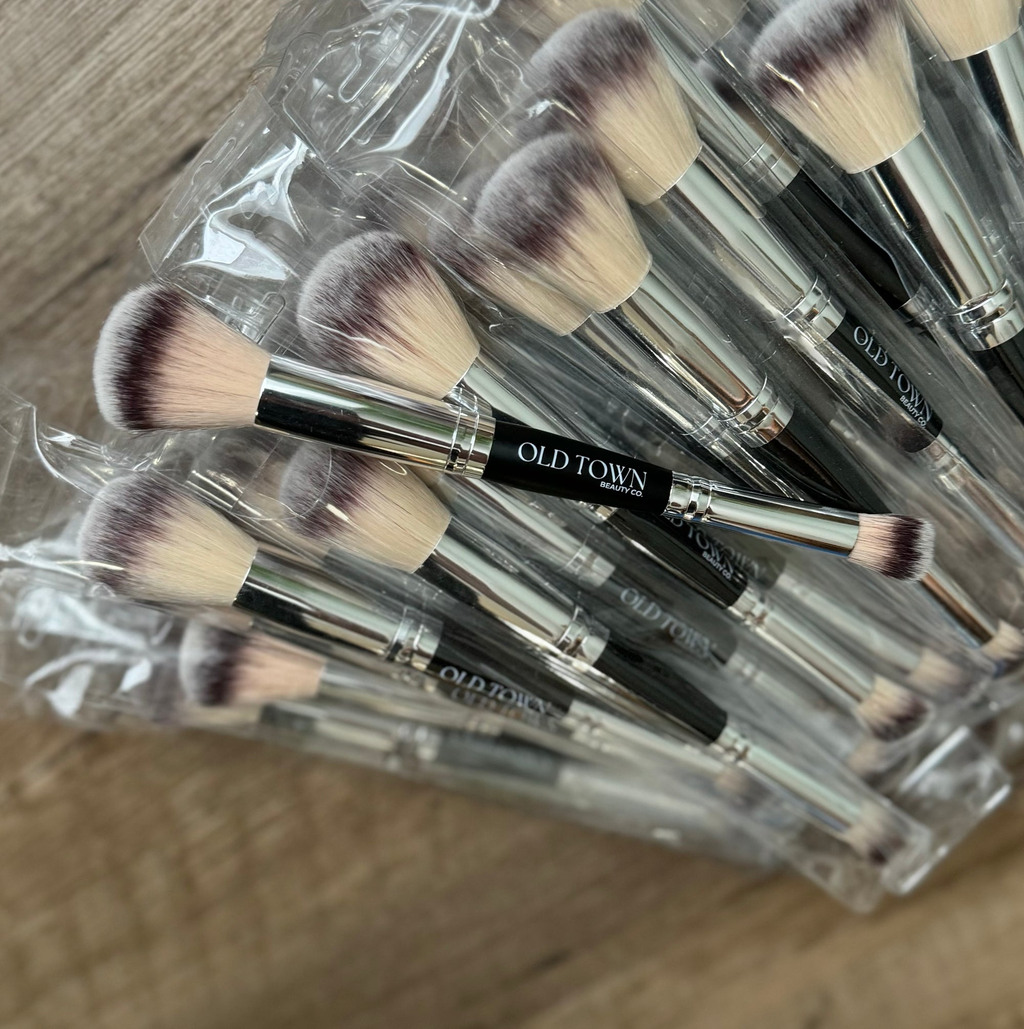 Multitasking Foundation/Concealer Brush