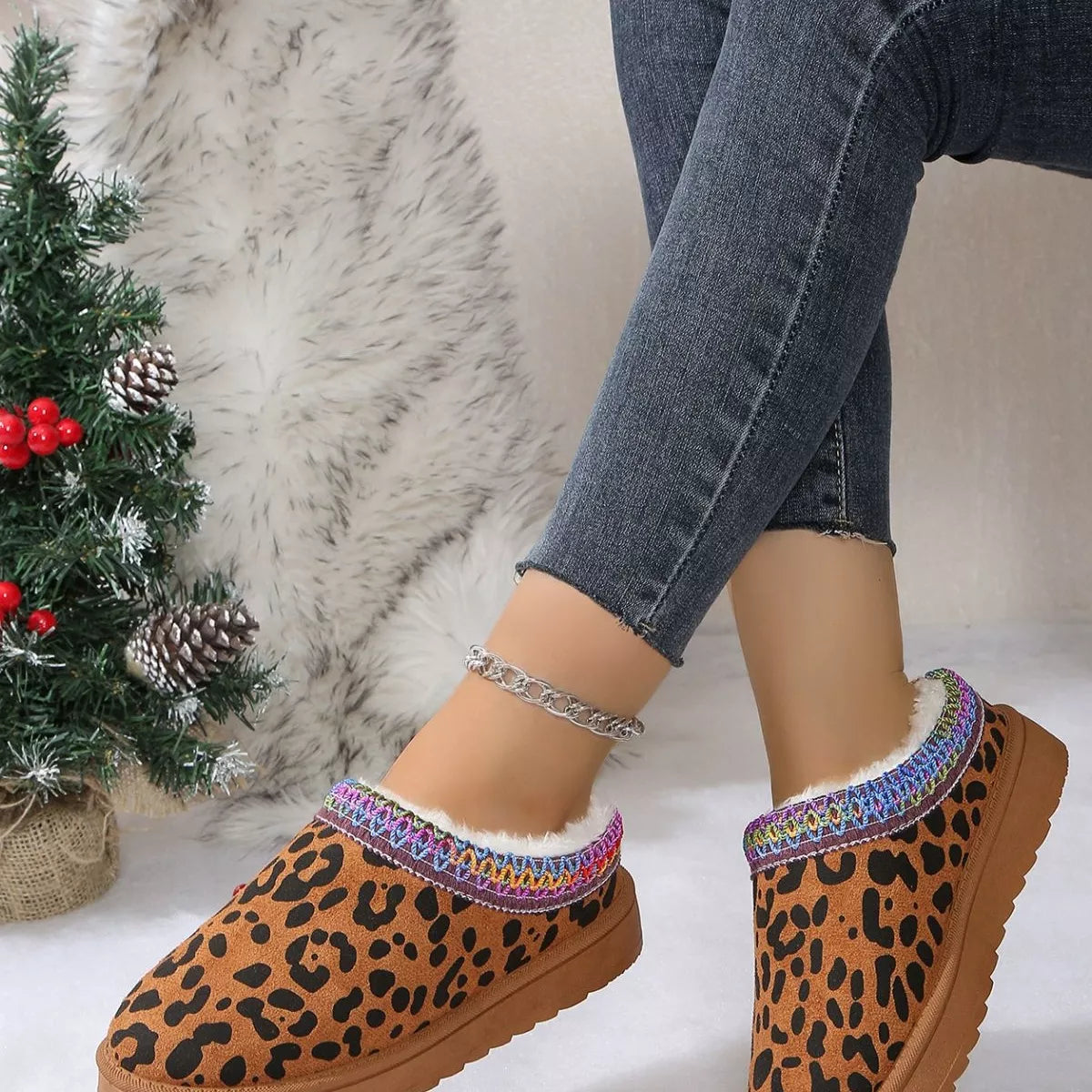Leopard Print Plush Lined Warm Slip-Ons